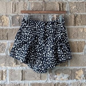 NWOT Free People Lace-Up Bennett Polka Dot Shorts Size 2 Black Off-White